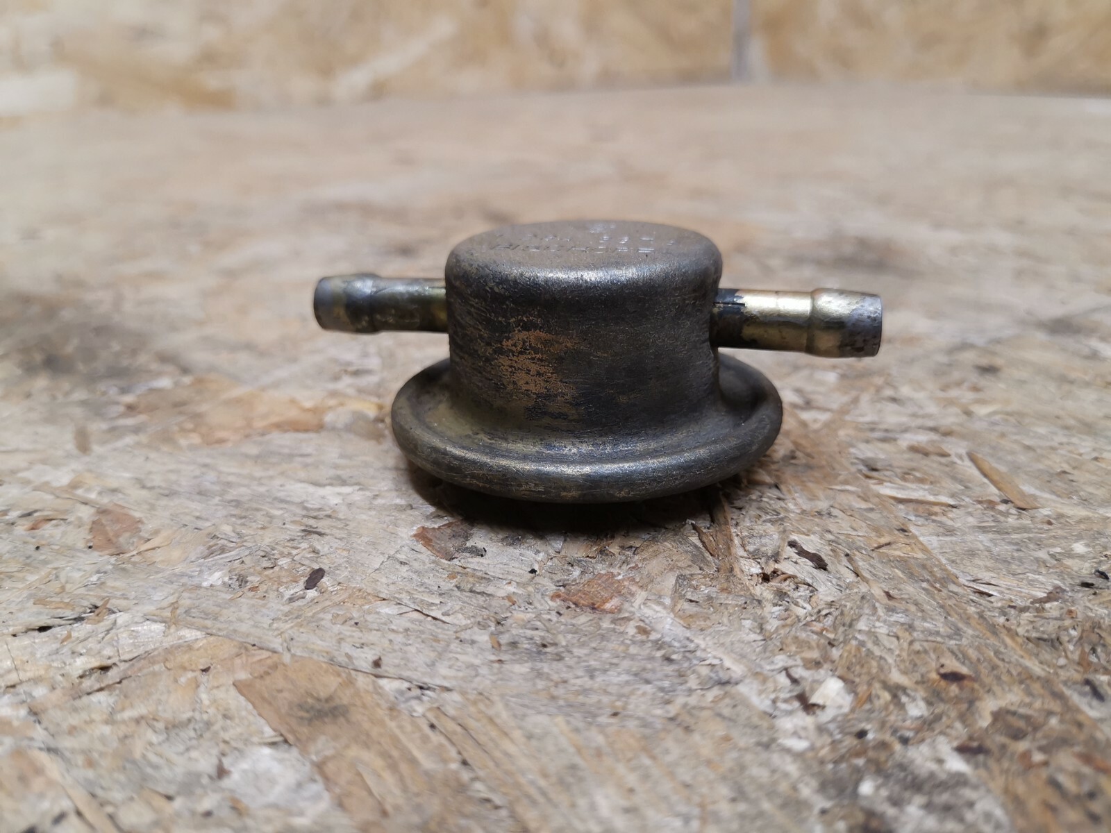 Bmw E28 Benzindruckregler M30 Bischoff Absorber 1284337 online  