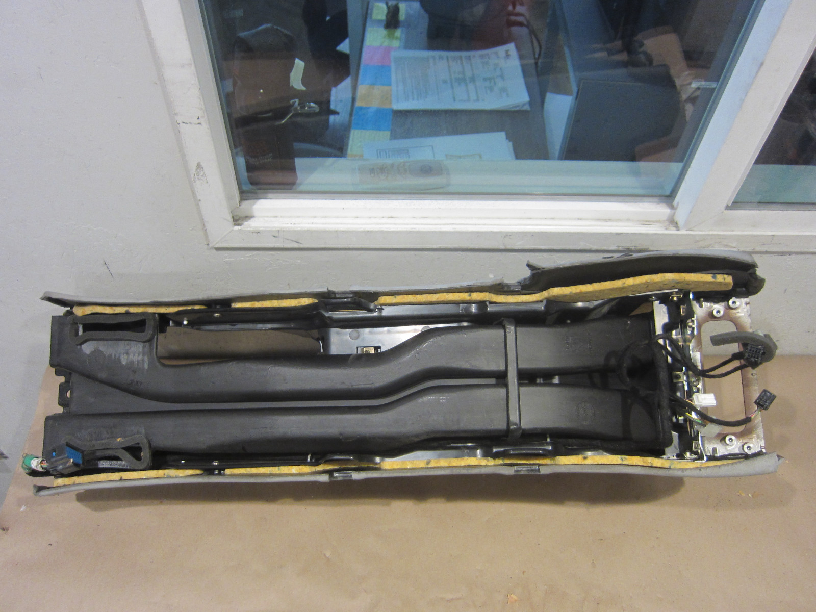 Maserati Quattroporte - Tunnel Cover Console Grey - P/N 981432408