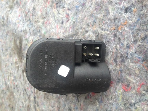 007457 00 Mercedes Benz E-Klasse W210 Xenon Scheinwerfer Range Verstellung Hella