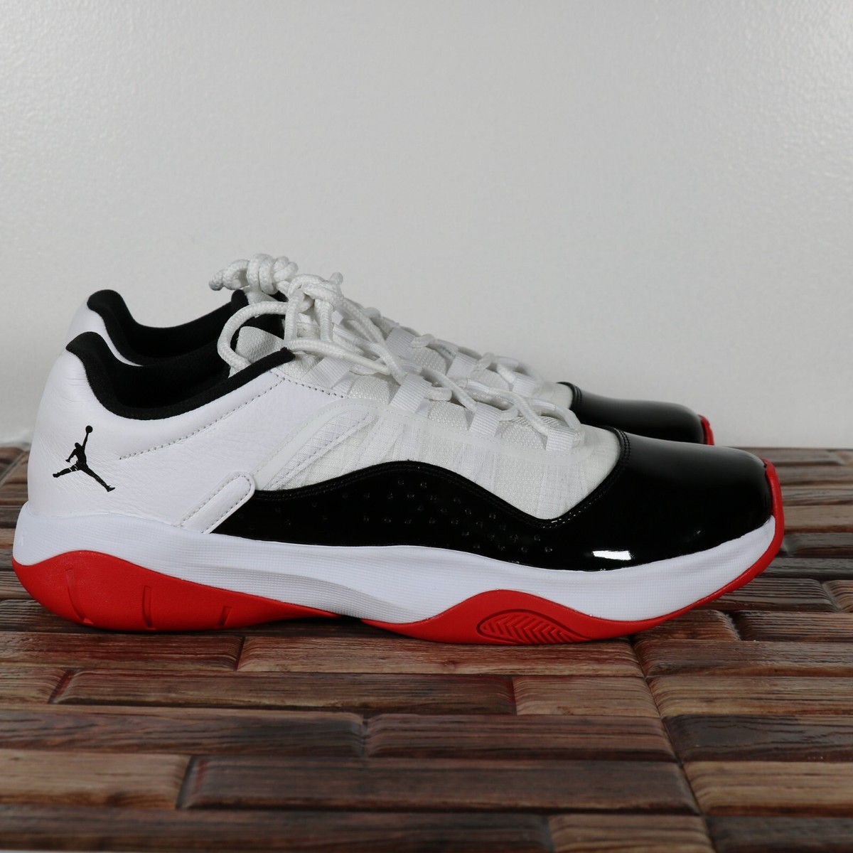 Air Jordan 11 CMFT Low White/Black-University Red Men's Size