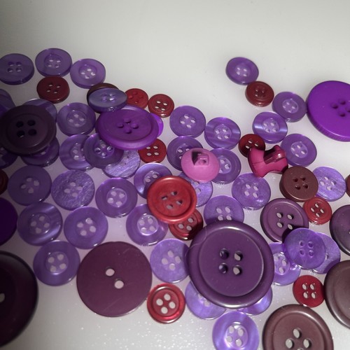 Violet Purple Red Brown Round Mixed Lot Vintage Mixed Sizes - Picture 6 of 8