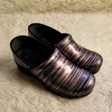 Dansko Womens Sz 40 Shoes Nursing Clogs Slip On Multicolor Stripe Upper Leather