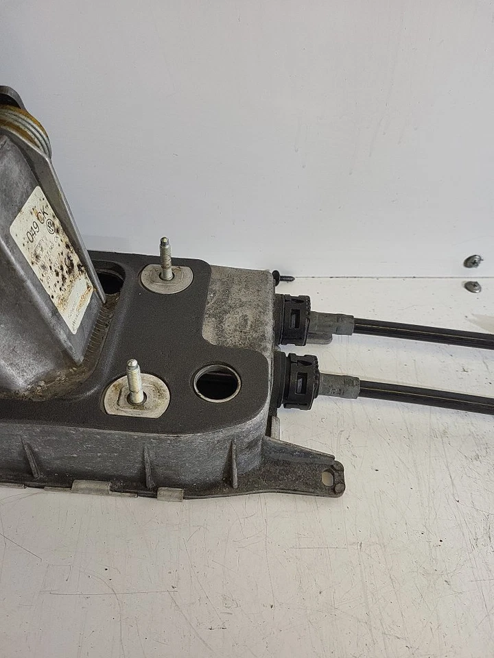 Volkswagen Golf MK6 Gt Tdi Hatchback 5 Door 2009-2013 Gearstick K63 - Image 4 of 4