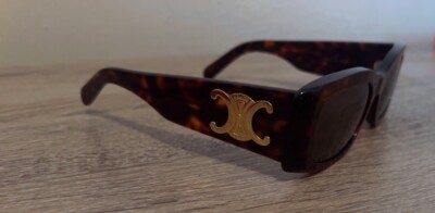 Celine CL40282U 52A Triomphe Women Sunglasses Havana Gold Grey Authentic (As Is)