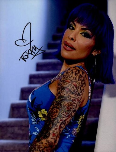 Ts Foxxy signed TS model 8x10 Photo -PROOF- -CERTIFICATE- (A0037)