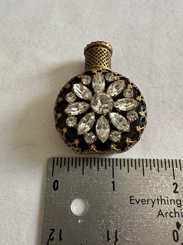 Piccolo atomizzatore rotondo Ormolu gioiello strass vintage con bacchetta - Foto 7 di 8