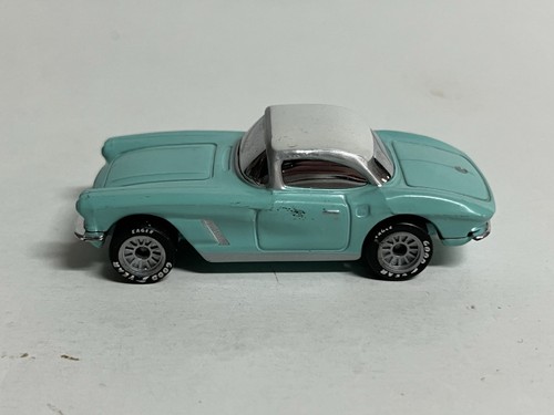Matchbox 1962 Chevrolet Corvette Coupe World Class Cyan Color 1:58 Scale - Picture 2 of 8