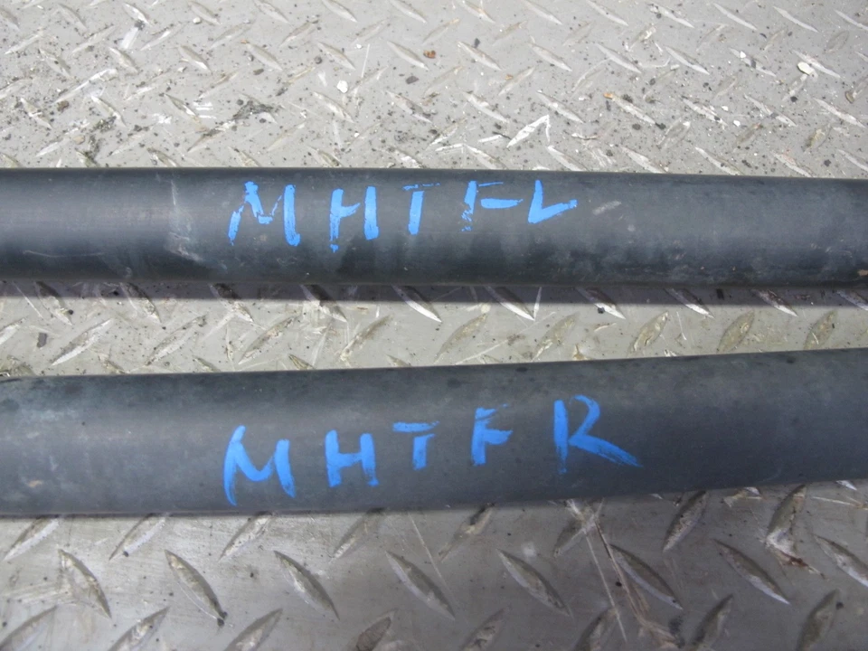 2003-2009 HUMMER H2 ПЕРЕДНЯЯ ПРАВАЯ И ЛЕВАЯ СТОРОНА ТОРСИОН СТОЙКА С КРЕПЛЕНИЕМ КОМПЛЕКТ - Изображение 2 из 4