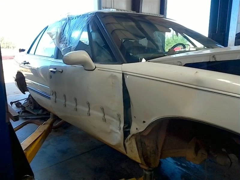 Husillo/nudillo delantero izquierdo del conductor para Buick Lesabre 94-99 OEM Foto 3 de 4