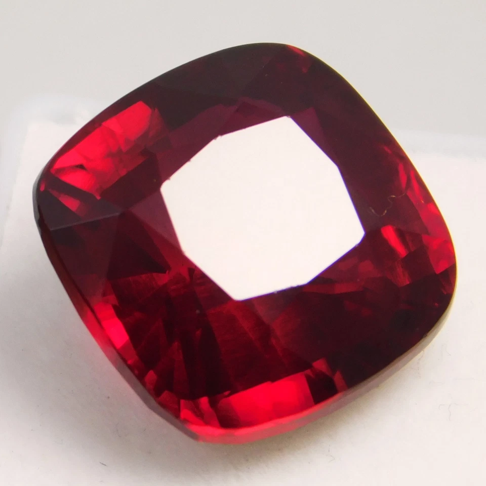 Piedra preciosa suelta corte radiante rubí rojo natural Mozambique de 22,90 quilates certificada Foto 4 de 4