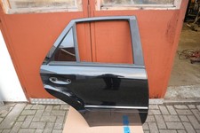 Mercedes ML W164 Tür hinten rechts Obsidianschwarz C197 Ohne Rost =V Mercedes ML W164 Tür hinten rechts Obsidianschwarz C197 Ohne Rost =V