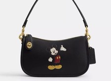 Bolso Swinger Disney X Coach Mickey Mouse CDM80 B4/M2