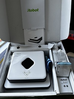 iRobot Braava 390t White Floor Mopping Robot