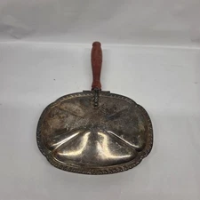 Vintage Silverplated Silent Butler Crunb Tray With Lid