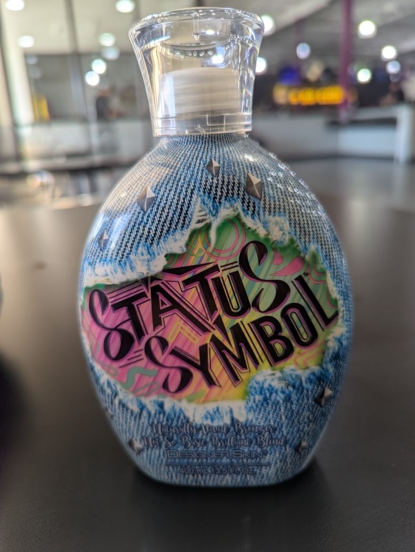 Designer Skin Status Symbol Naturally Vivid Bronzer Tanning Bed Lotion RARE!
