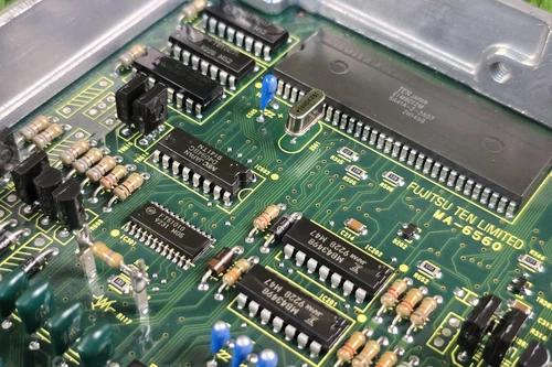 Toyota Land Cruiser FZJ80 Engine Computer 1FZ-FE A/T 89661-60190 Ecu Oem Used - Picture 10 of 13