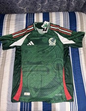 Mexico Concept Jersey Green Size L (Fits Medium) Soccer Shirt