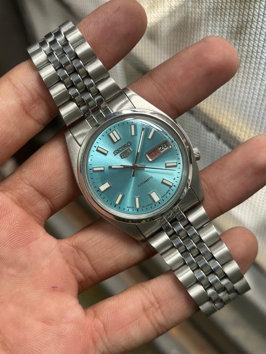 Seiko 5 Automatic Ice Blue Dail Mens Watch Japan Made 7009