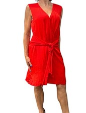 Diane Von Furstenberg Red Silk  Wrap Dress V Neck Sleeveless Women's 6 $450