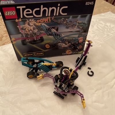 LEGO TECHNIC Robots Revenge 8245 with Box and Instructions FREE SHIPPING