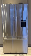 Fisher Paykel French Door Fridge Freezer RF540ADUX5