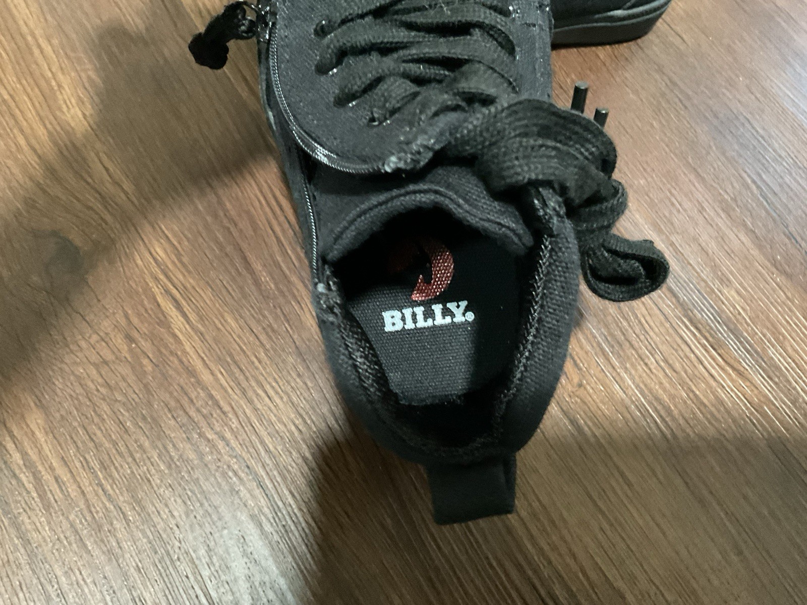 SAOLA Scarpe da ginnastica Billy MDR alte giovani taglia 8 triple nere con zip comode