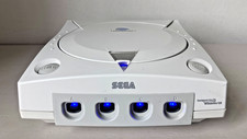 Region Free Sega Dreamcast Console, Blue LEDs, New Battery & Holder NTSC & PAL