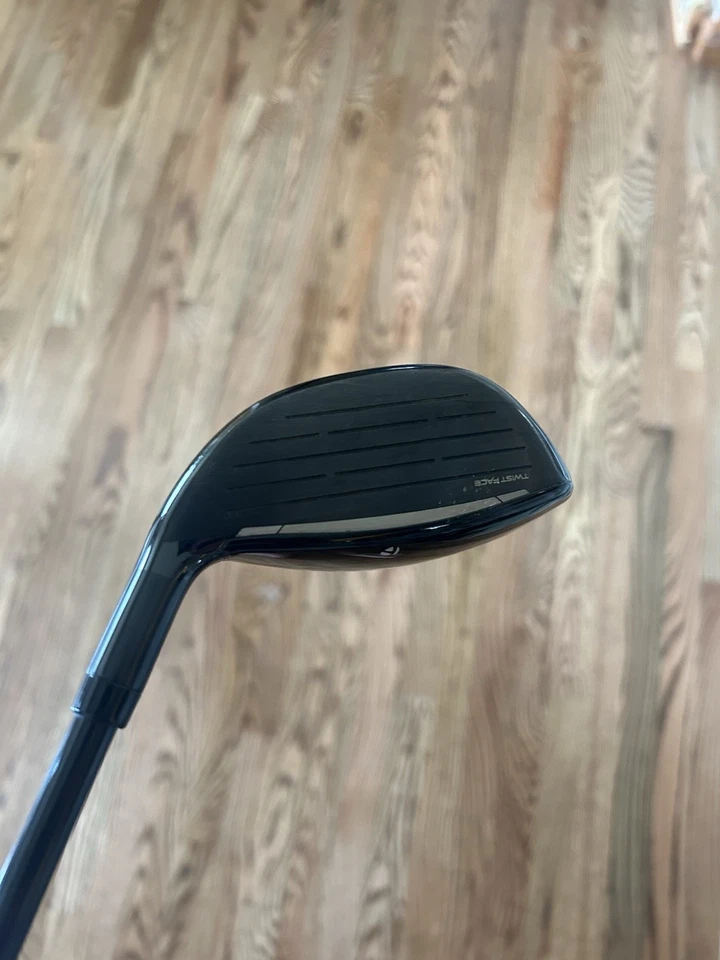 Taylor Made QI10 3 Wood / Blue Fujikura Ventus TR Stiff Shaft / Golf Pride Grip - Image 2 of 4