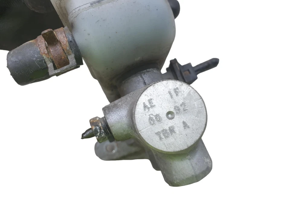 HYUNDAI GETZ Brake Master Cylinder 1341 Petrol G4EA 2005 - Image 2 of 4