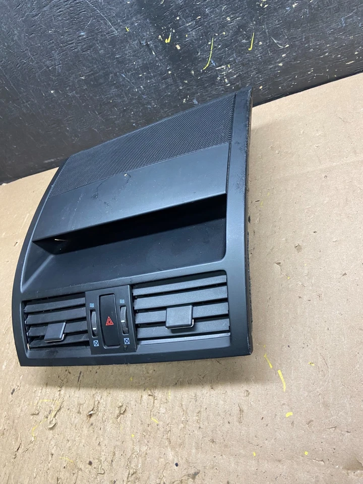 2009 to 2012 Mazda 6 Board Center Dash Air Vent Bezel Trim Panel T6328 PS - Image 3 of 4