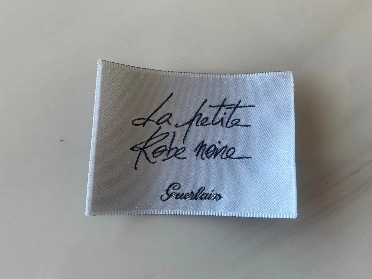 1 carte parfum e En Tissu La Petite Robe Noire De Guerlain eBay