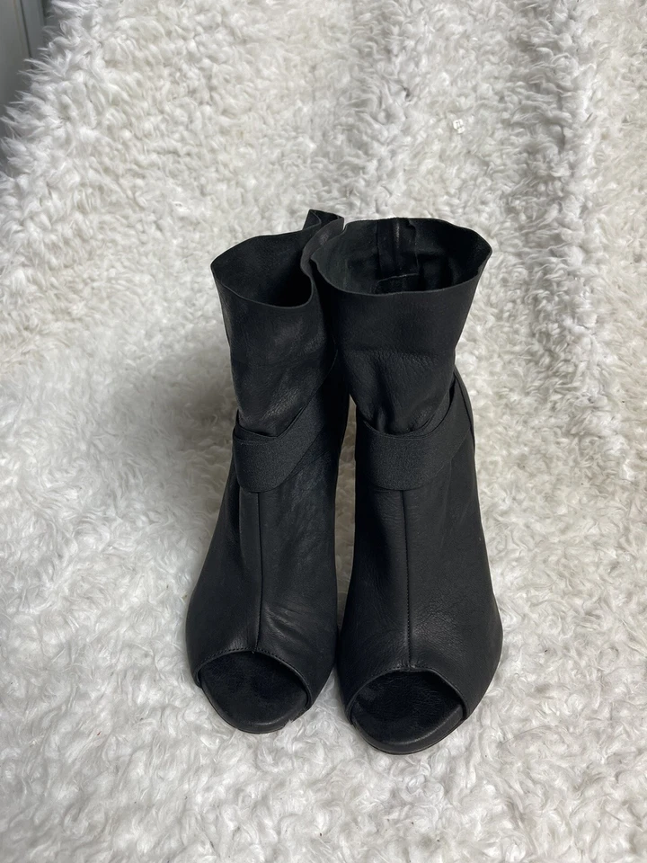 Botines latitude Femme Cuero Negro Punta abierta Tacones Talla 7.5 Foto 3 de 4