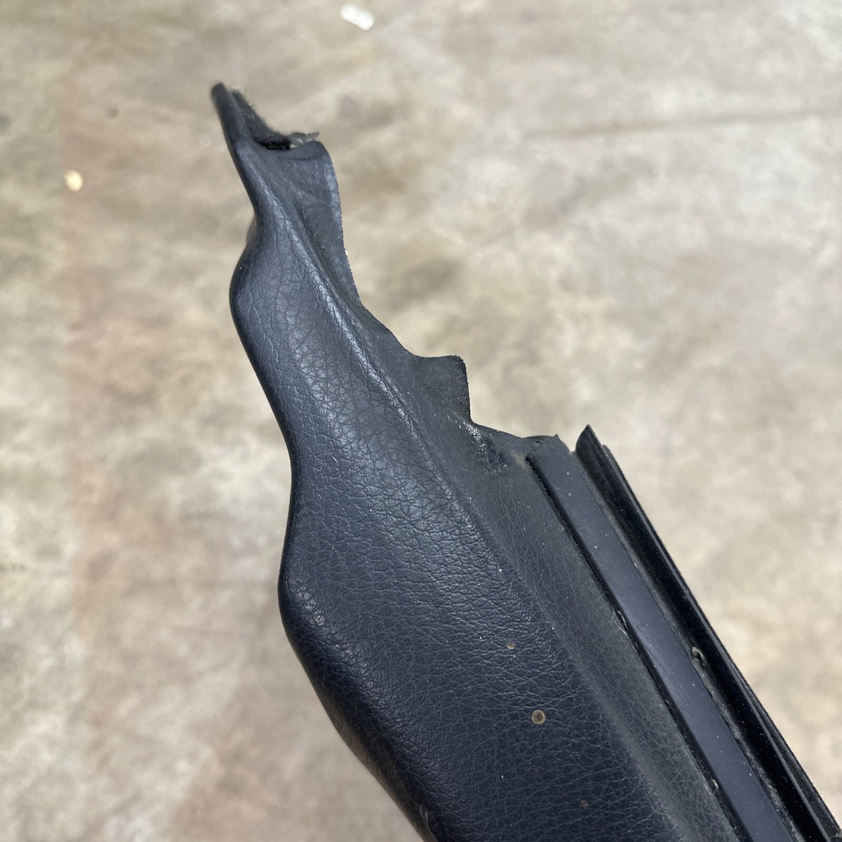 92-95 Civic EX 2DR Coupe Door Panel Right Black Used Passenger