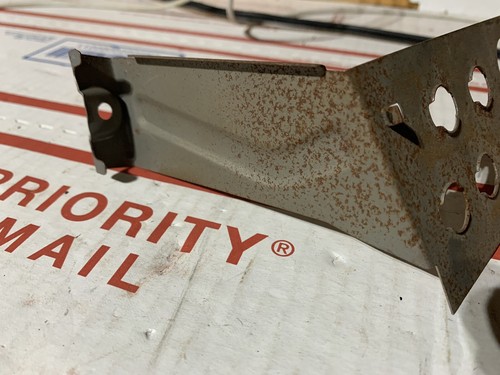 1978-1988 gm g body monte Carlo SS El Camino malibu dash indicator light bracket - Picture 3 of 7
