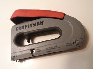 Craftsman 968514 Easy Fire Staple Gun. tested made in usa free shipping