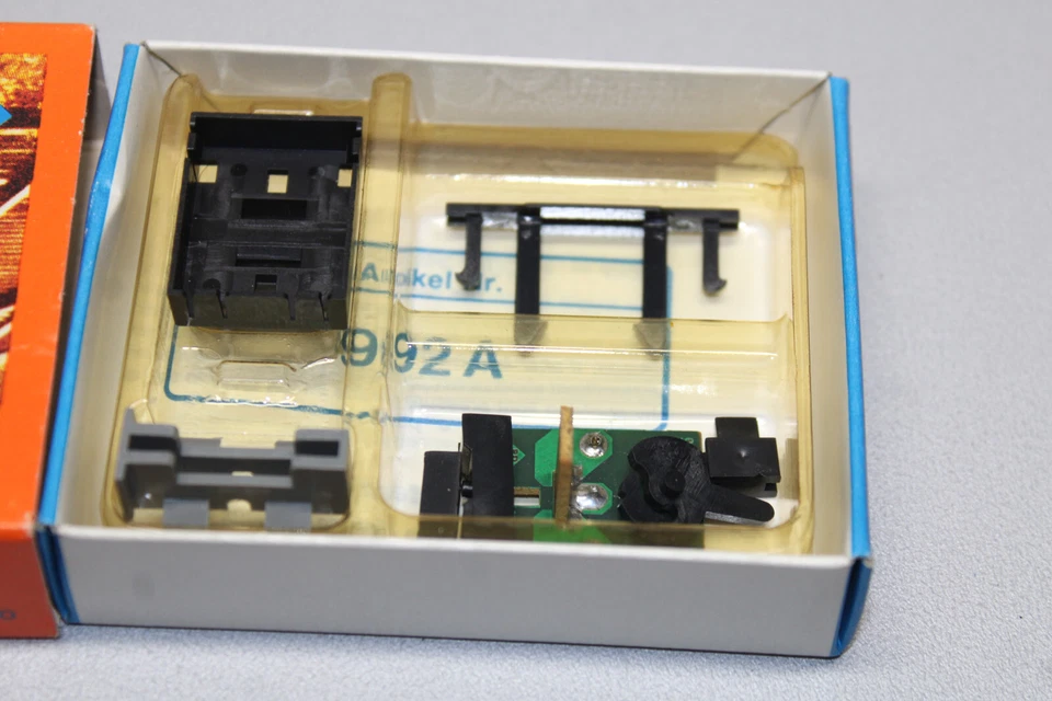 Roco 10322 Funktionssymbol Flip Switch Gauge H0 Boxed - Image 2 of 2