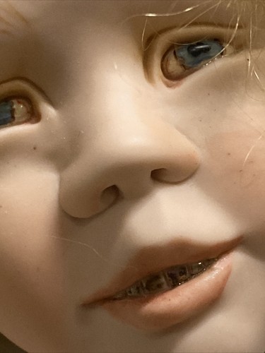 Collectible 14” Original Artist Porcelain Doll PIPER by Sandi McAslan LE 79/100 - Bild 3 von 11