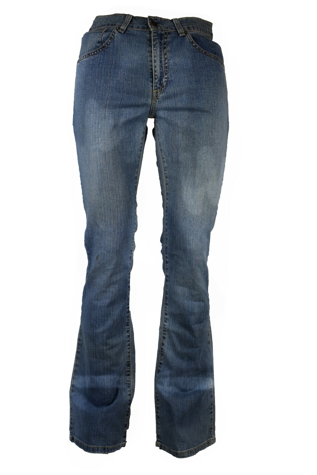Jeans bootcut donna: a chi stanno bene, idee di outfit