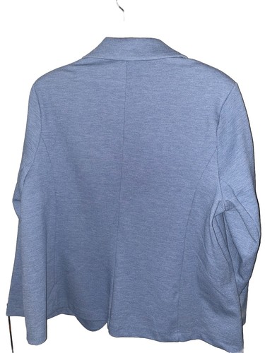 Light Blue Textured Blazer - Picture 2 of 3