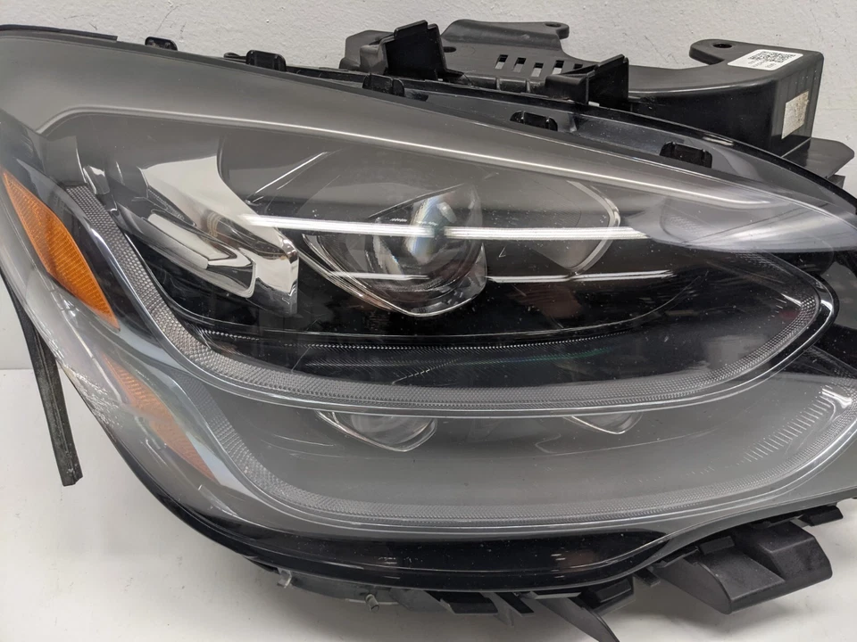 Faro delantero derecho pasajero Kia K900 LED 2019-2021 C3 Foto 4 de 4