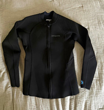Patagonia Women  s Yulex Natural Rubber 2mm Full Zip Wetsuit Jacket Black 12