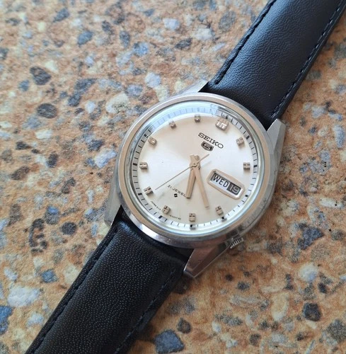 Vintage Seiko 5 21 Jewels Automatic 6119 8021 September 1968 JDM
