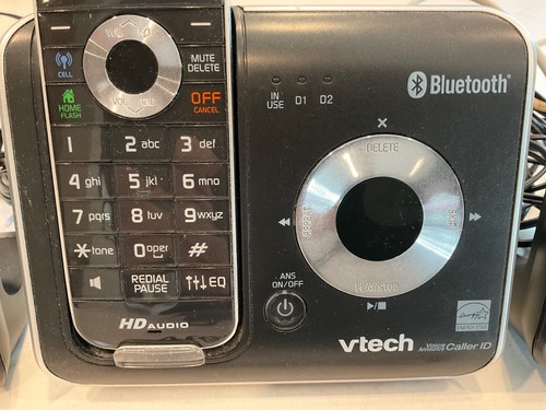 Vtech DS6421 Bluetooth Cordless Phone System w/3 Handsets: CONNECT 2 CELL PHONES - Picture 6 of 6