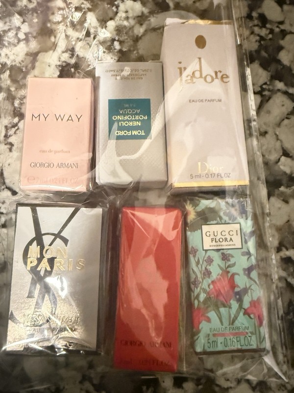 Giorgio Armani, Tom Ford, Dior, Yves Saint Laurent, Gucci Perfume Miniature Lot