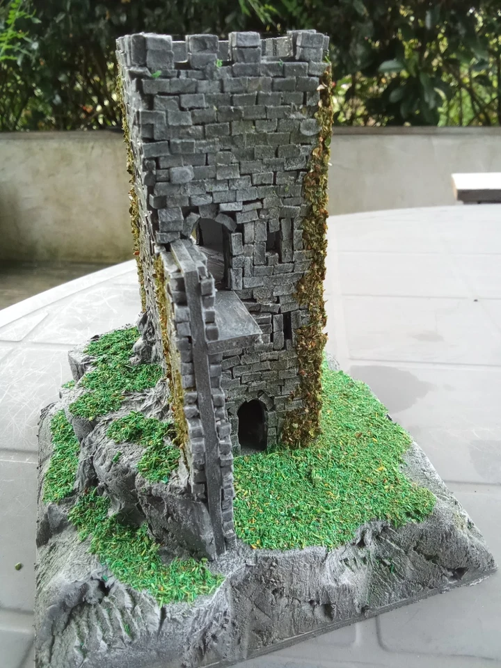 tour avec mur pour diorama 1/72 - Photo 2/4
