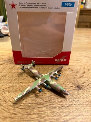 K-60) Herpa 531269 Wings 1:500 Soviet Air Force Antonov AN-22 Antei - 8th Milita