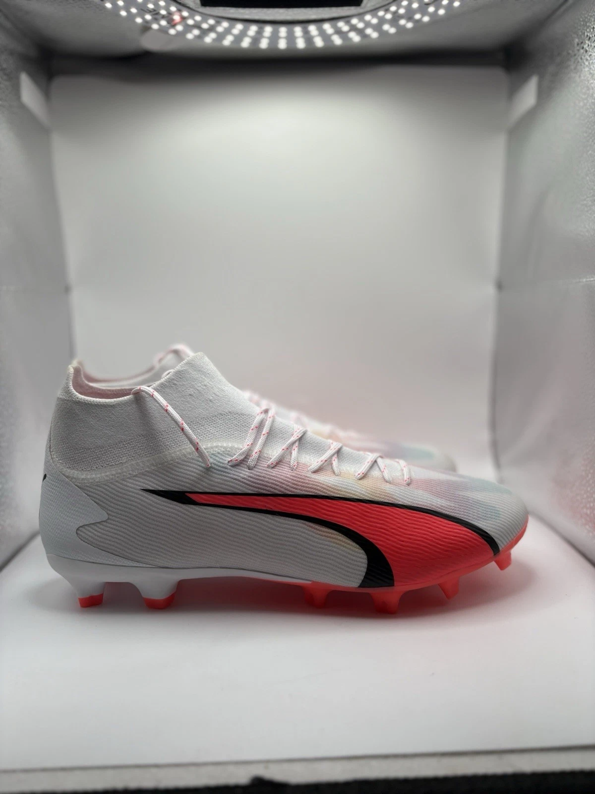 Puma Uomo Ultra Pro FG AG Sneaker Bianco Nero Fire Calcio Allacciato Taglia 11 5 Nuovo