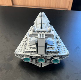 LEGO Star Wars: Midi-Scale Imperial Star Destroyer (8099)