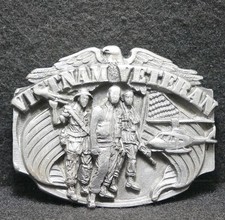WJ15117 FANTASTIC VINTAGE 1989  VIETNAM VETERAN  ARMED FORCES MENS BELT BUCKLE