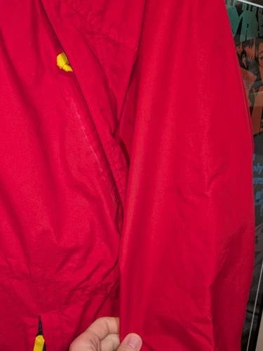 Marlboro Adventure Team Heavy Jacket Size Mens XL Red Made In Canada Vintage 90s image 2